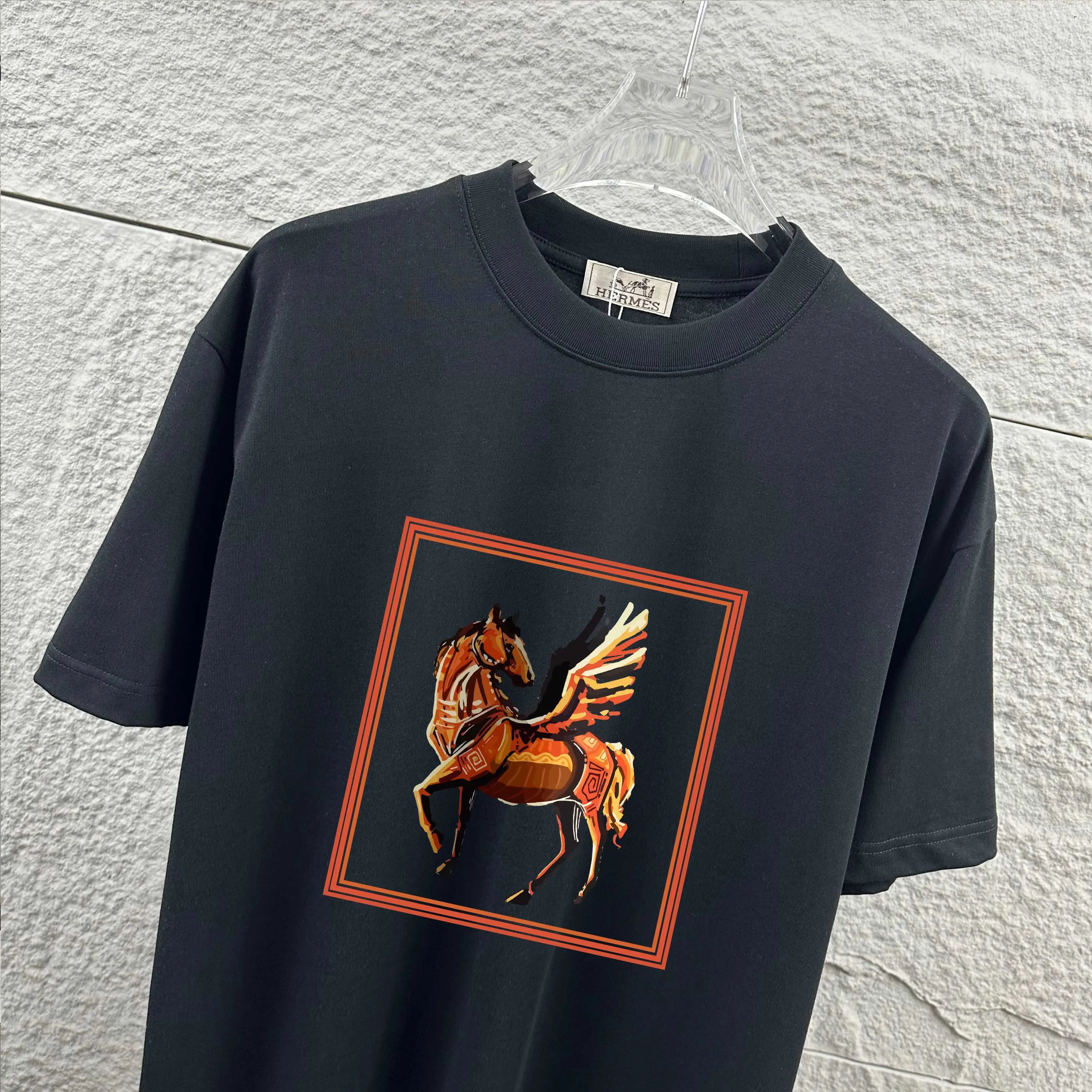 Herme* * 2026 New Arrival Classic Orange T Same Style ：Black White Size： S （90-130 ） M （120-150 ） L （140-165 ） XL （160-180 ） XXL （180-210 ）